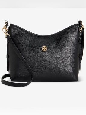 Giani Bernini Pebble Soft MD Shoulder Bag. Black/Gold.